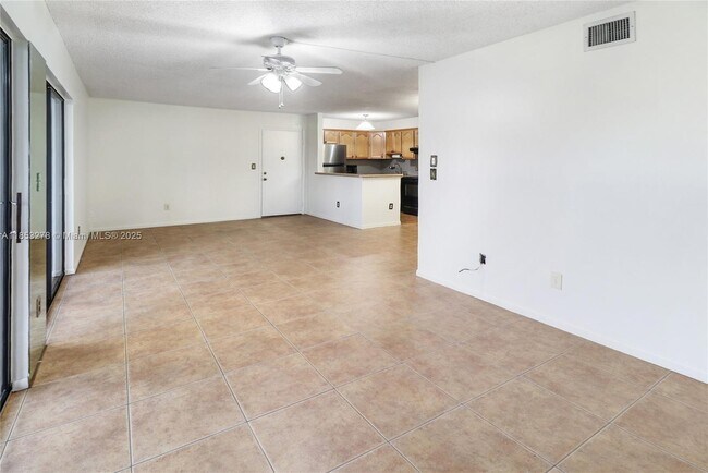 Building Photo - 9887 N Belfort Cir