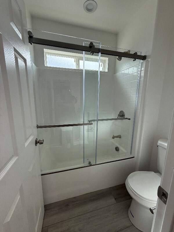 Building Photo - 7398 N Maple Ave