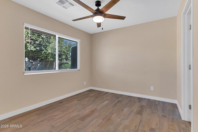Building Photo - 18408 N 46th Dr