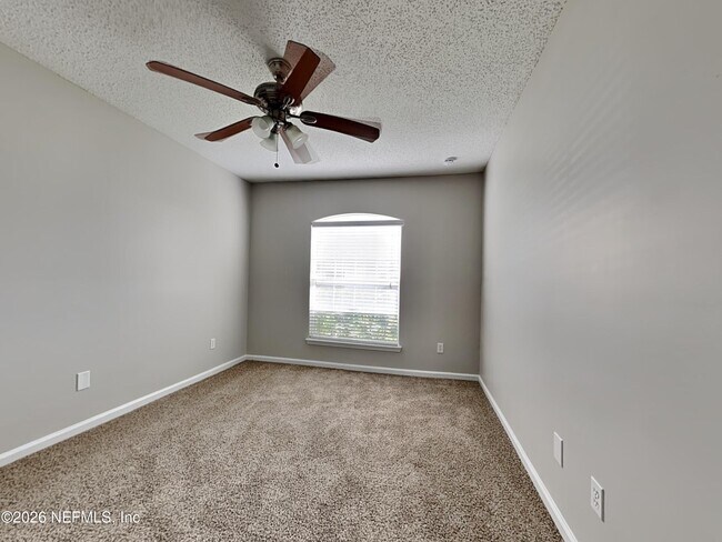 Building Photo - 6463 Silk Leaf Ln