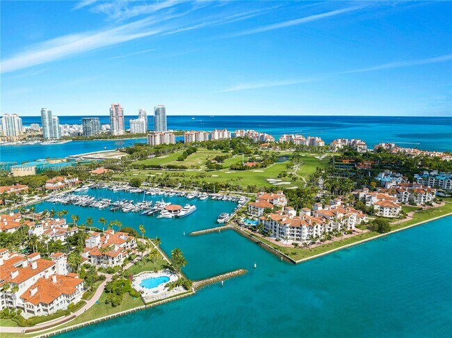 Building Photo - 5242 Fisher Island Dr