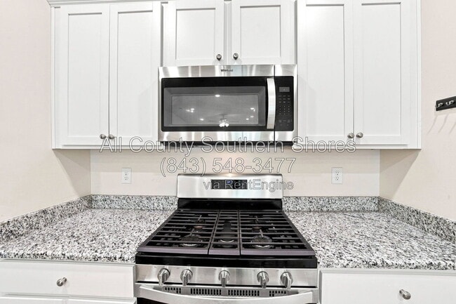 Building Photo - 3414 Bells Lk Cir