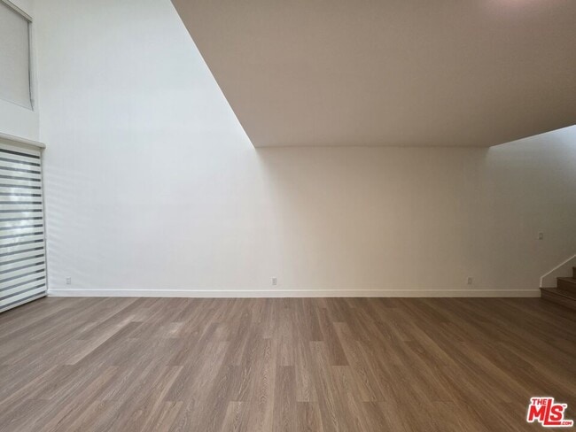 Building Photo - 1421 Greenfield Ave