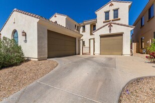 Building Photo - 3291 S Sunland Dr