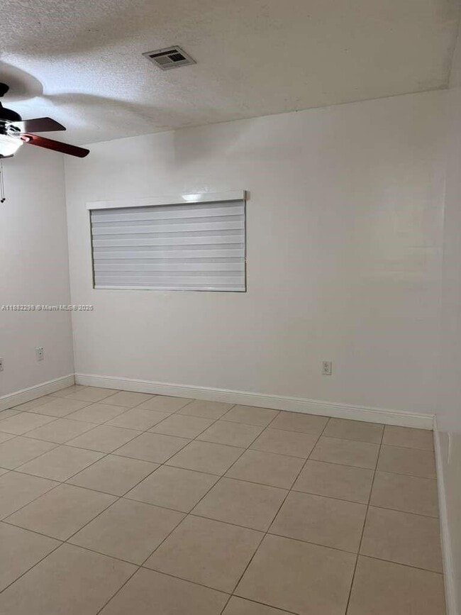 Primary Photo - 14432 SW 92nd Terrace