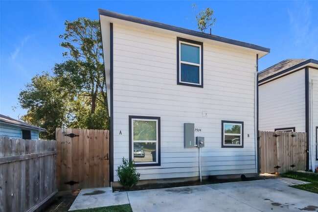 Building Photo - 7934 Way St