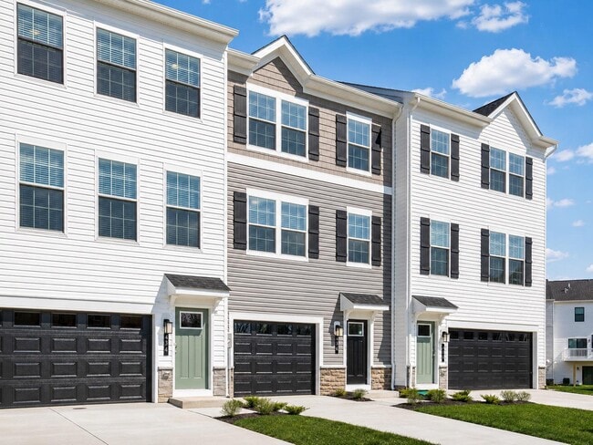 Building Photo - 436 Whirl Ln