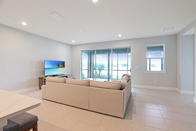 Building Photo - 4 Bed 3 Bath Gem In The Sunstone Community In Wellen Park!!!
