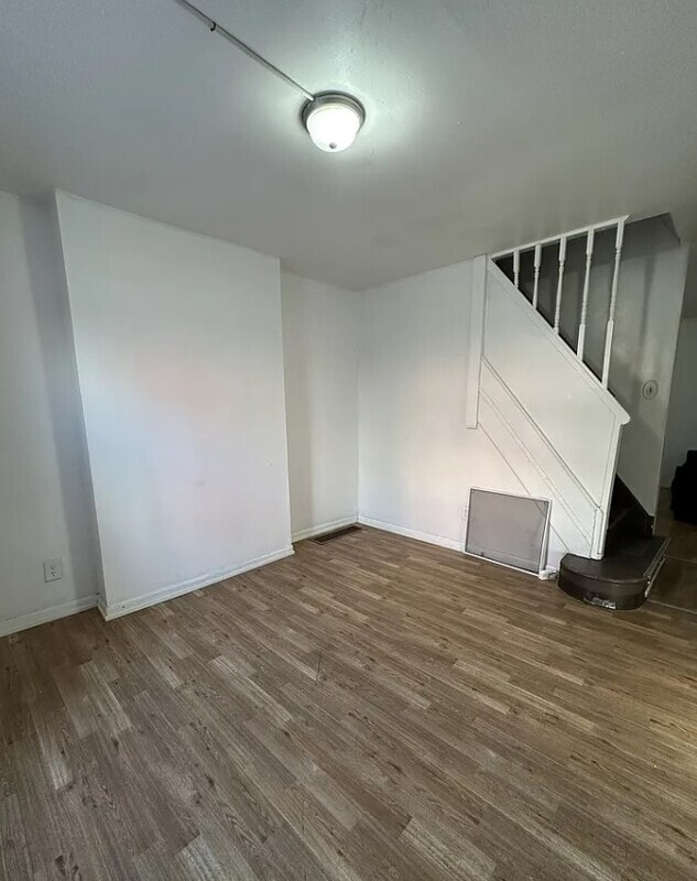 Building Photo - 2534 N Water St