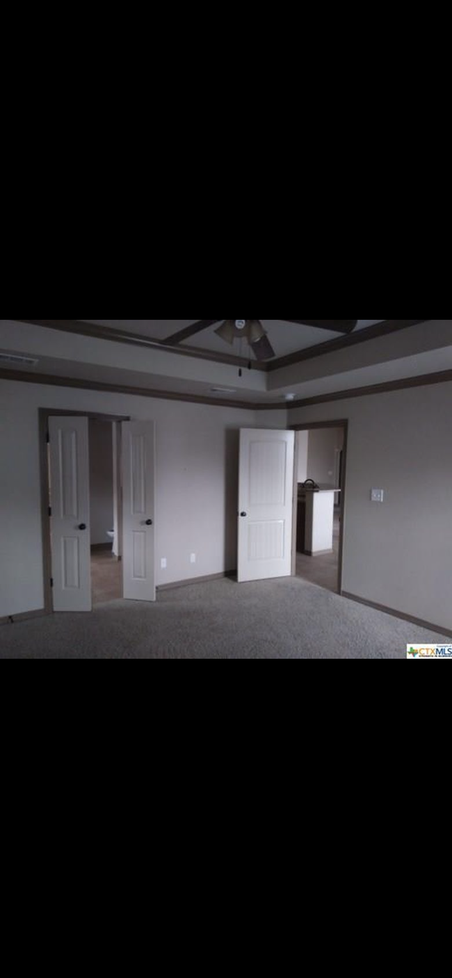 Building Photo - 4007 Salt Fork Dr