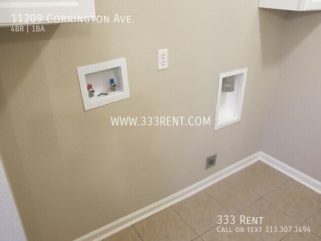 Building Photo - 11209 Corrington Ave