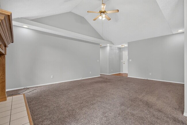 Building Photo - 1006 Cobblefield Way