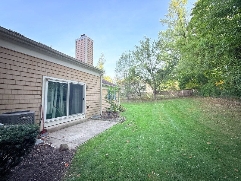 Building Photo - 365 Saybrook Ln