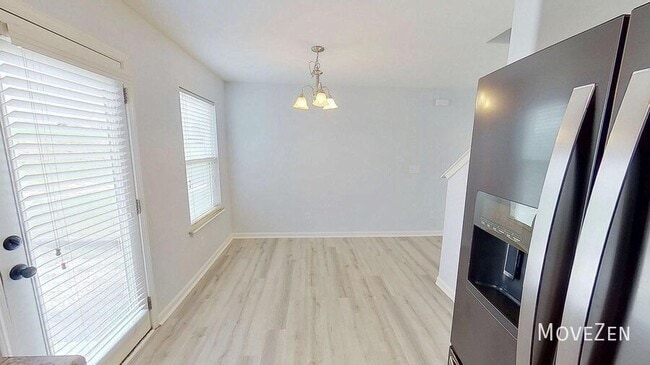 Building Photo - 1637 Brownairs Ln