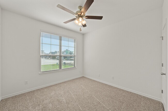 Building Photo - 7228 Caladium Dr