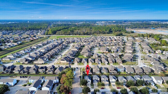 Building Photo - 886 Darbydale Crossing Ln