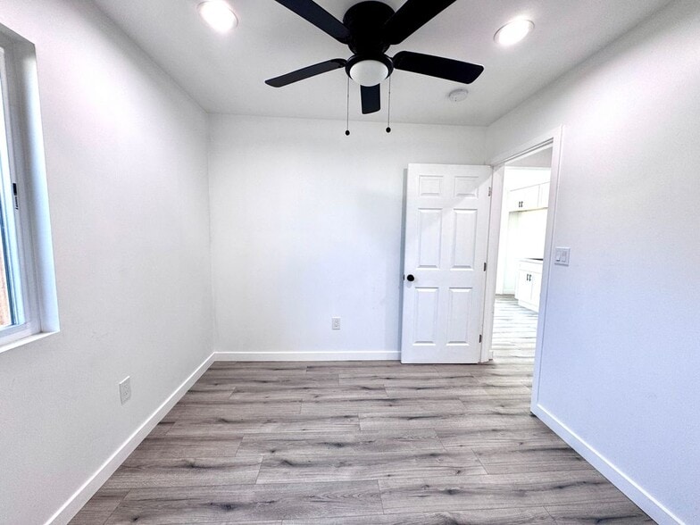 Building Photo - 841 1/2 West 64th Street