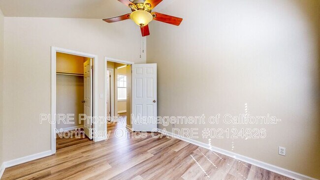 Building Photo - 1220 Hidden Creek Pl