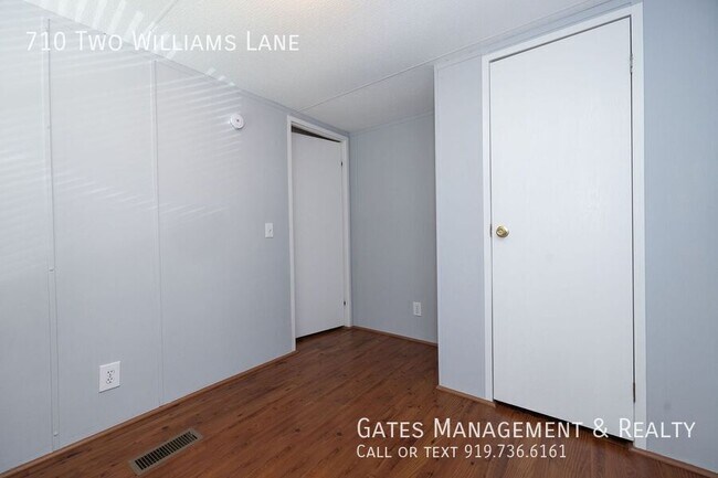 Building Photo - 710 Two Williams Ln