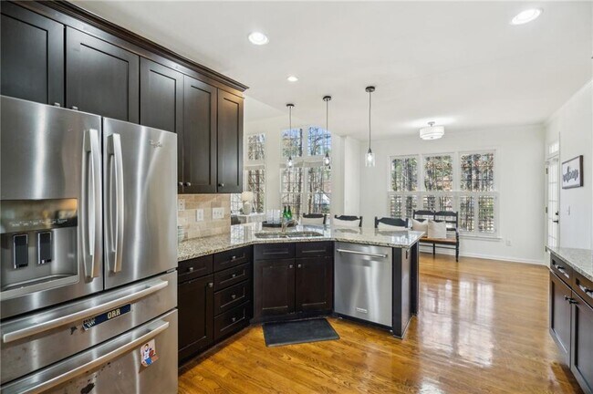 Building Photo - 7115 Doncaster Ct