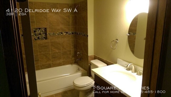 Building Photo - 4408 Delridge Way SW