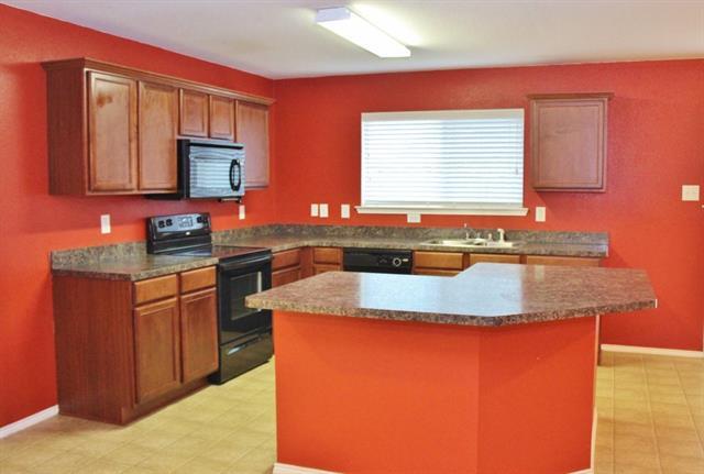 Building Photo - 229 Colt Dr