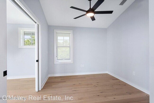 Building Photo - 2 br, 2 bath House - 4607 Ocean St #201