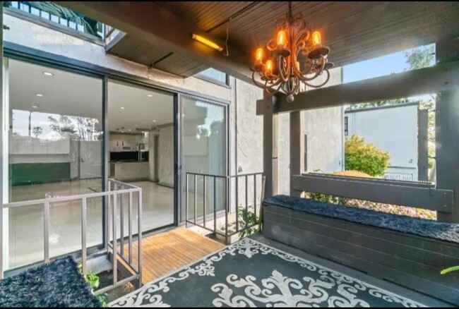 Building Photo - 7742 Redlands St