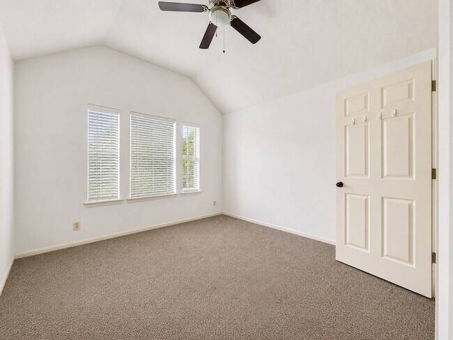 Building Photo - 6303 Carissa Ct