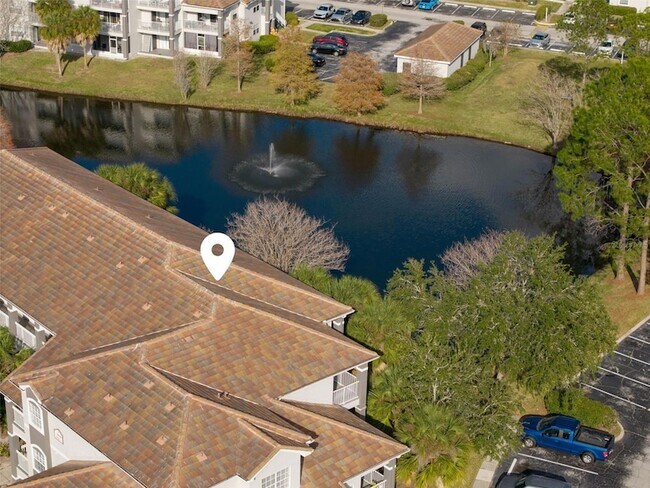 Building Photo - 13838 Fairway Island Dr