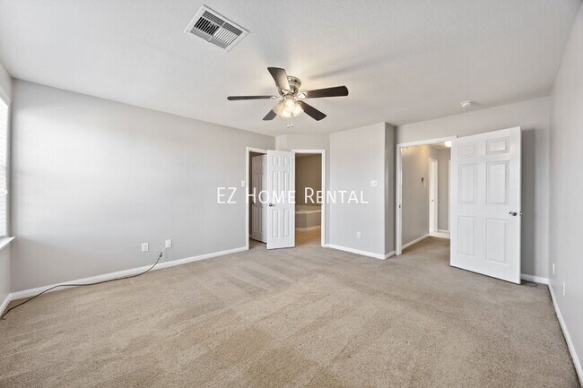 Building Photo - 16267 Silver Wing Ln