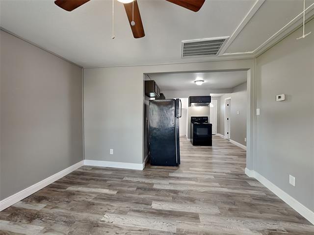 Building Photo - 2211 Hooper St