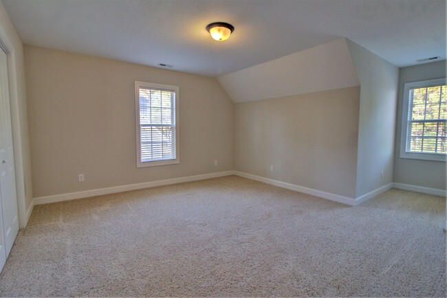 Building Photo - Beautiful 4 Bedroom Home in Sneads Ferry w...