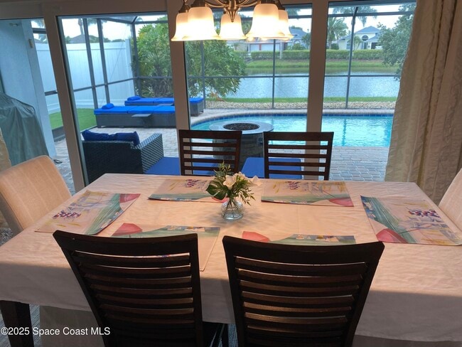 Building Photo - 781 Sunset Lakes Dr