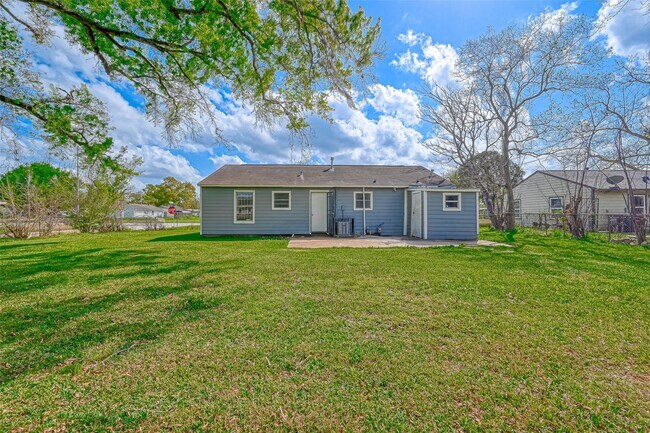 Building Photo - 5315 Bellfort Ct