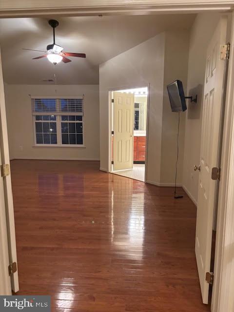 Building Photo - 43725 Banshee Heights Terrace