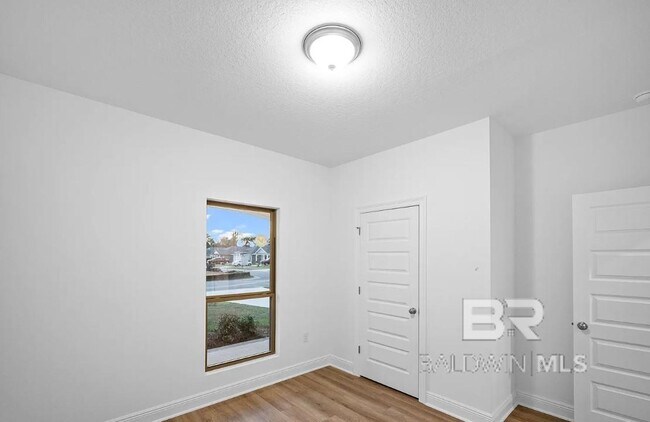 Building Photo - 16102 Laurelbrooke Lp