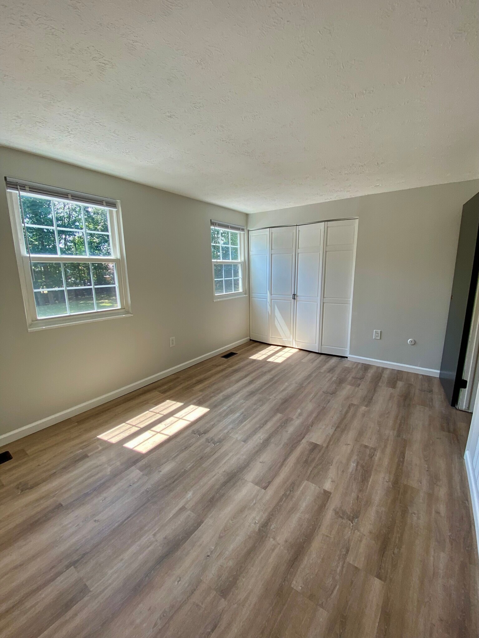 Building Photo - 315 Laporte Ct