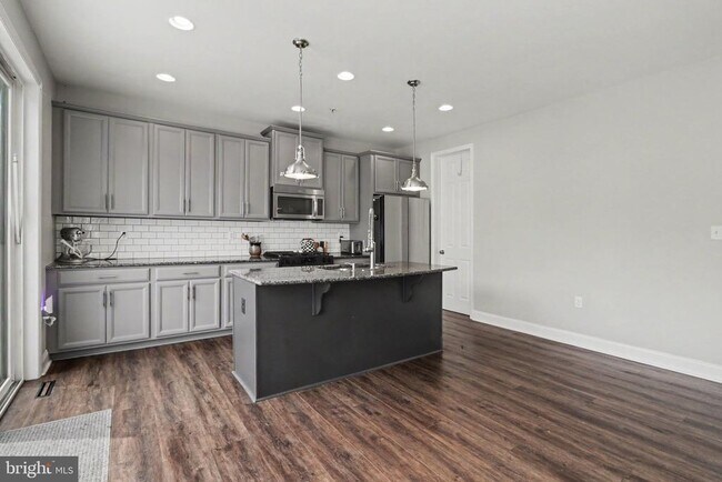 Building Photo - 1461 Keegan Ln