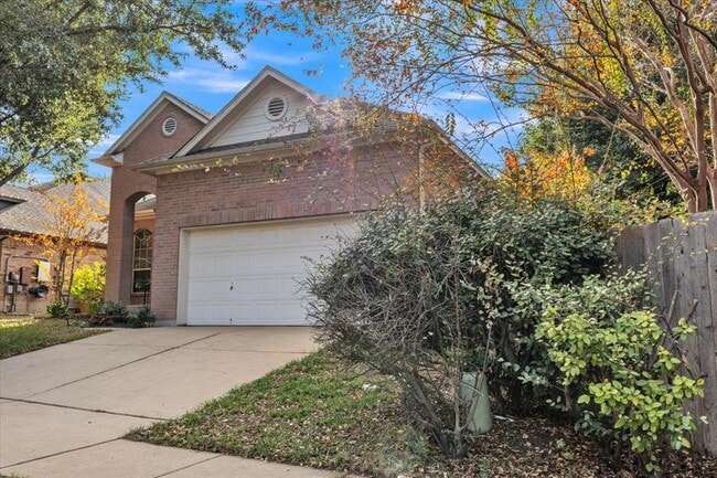 Building Photo - 5009 Hibiscus Valley Dr