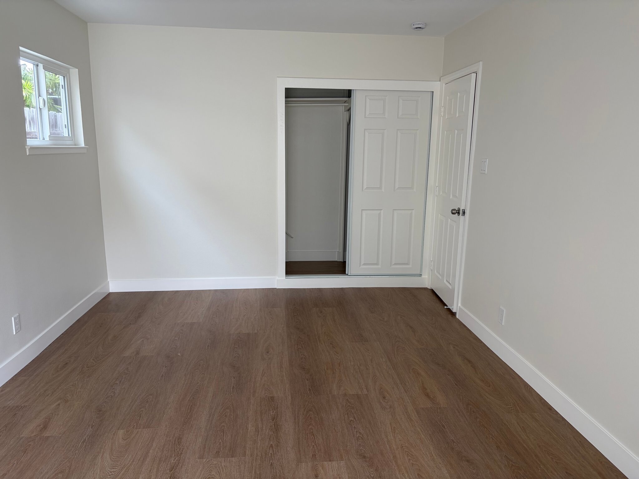 Building Photo - 2641 Elden Ave