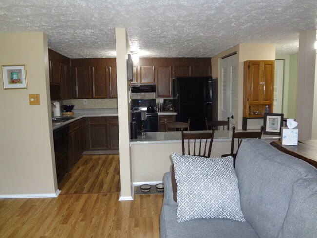 Building Photo - 8101 Revere Plz