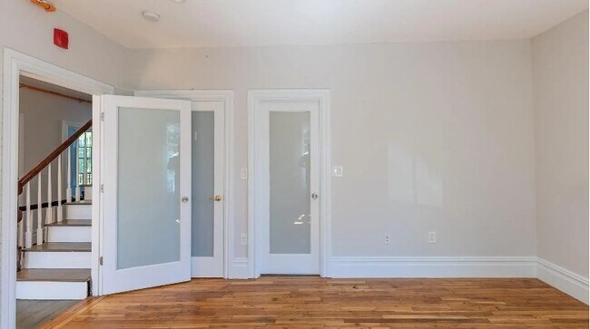 Building Photo - 89 Cedar St