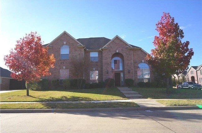 Building Photo - 1019 Amesbury Dr