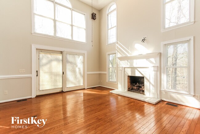 Building Photo - 1363 Mistletoe Ridge Pl NW