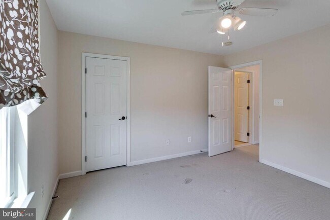 Building Photo - 12760 Manor Hall Ct