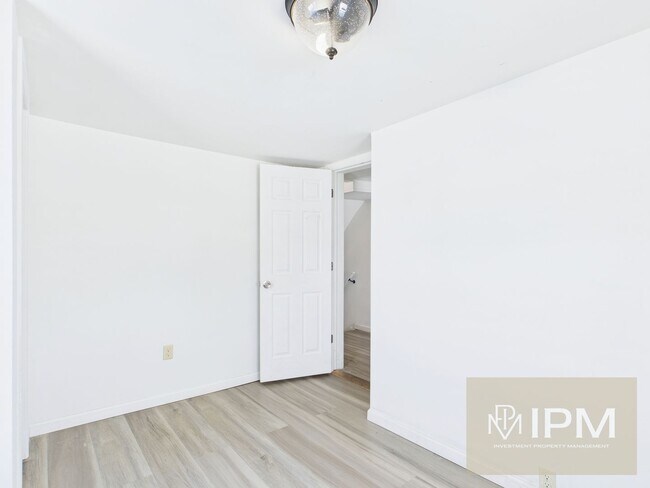 Building Photo - Charming 3 Bedroom Home in Steelton, Pa!