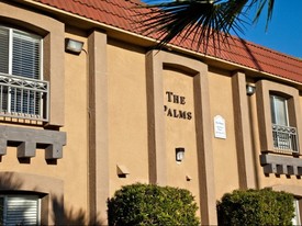 The Palms building Lettering - Elan The Palms