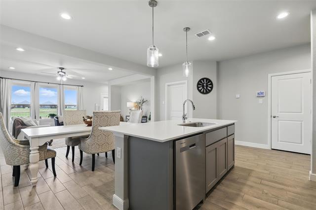 Building Photo - 1708 Lapetus Ct