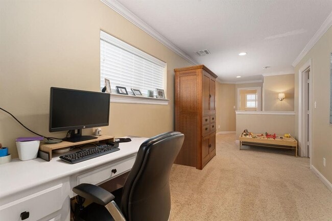 Building Photo - 2963 Settler's Way Dr